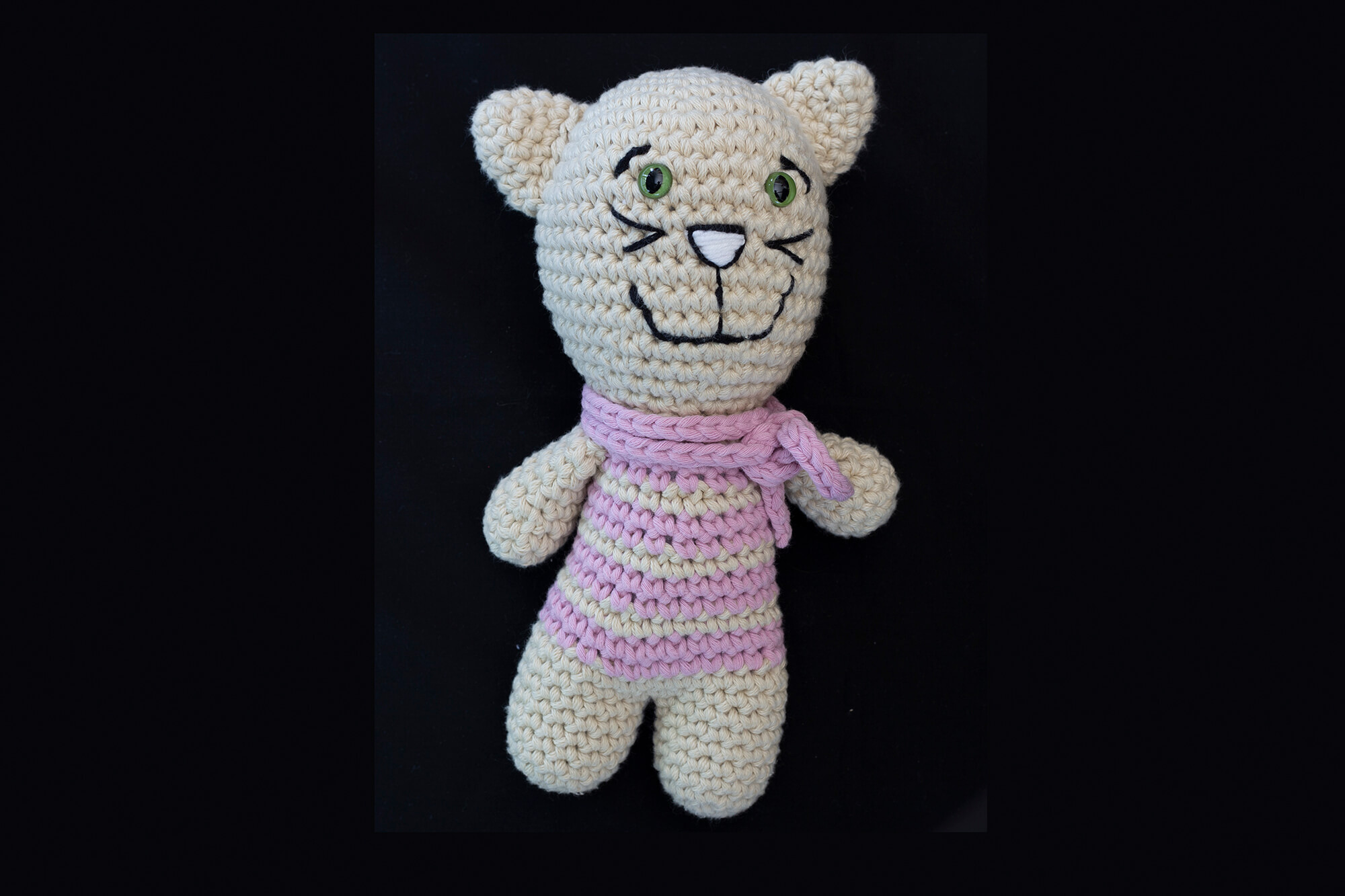 Toy Crochet Cat (100% cotton yarn, polyester toy filling, safety eyes) -  Mbwa Wa Africa Animal Rescue